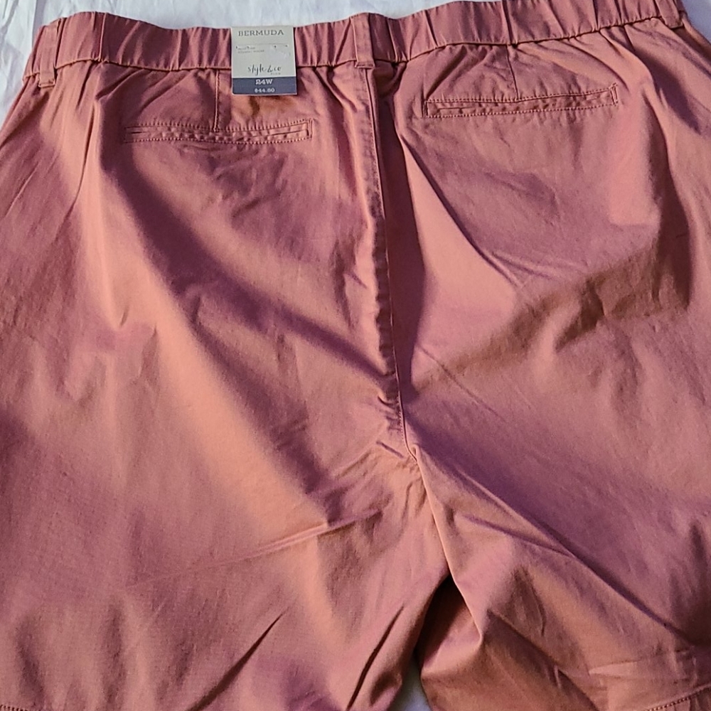 Style & Co Bermuda Short - 24W Rose Gold - Picture 6 of 11